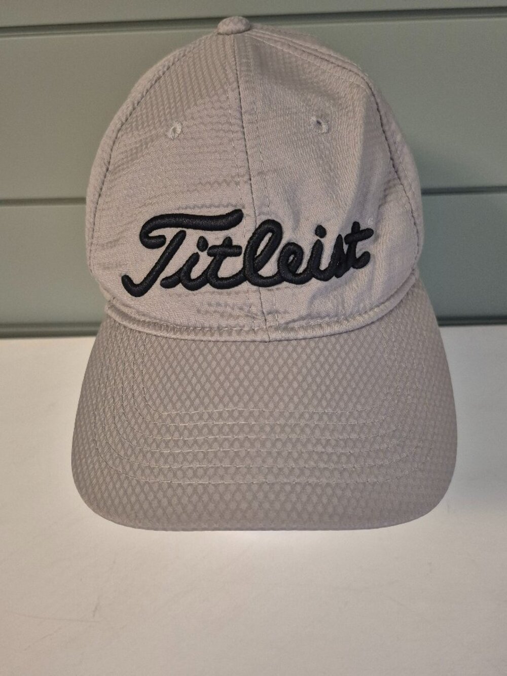 Titleist black and gray adjustable embroidered logo baseball cap